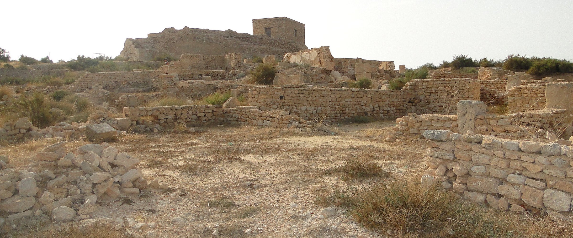 Fortifications médiévales aghlabides à Kerkennah